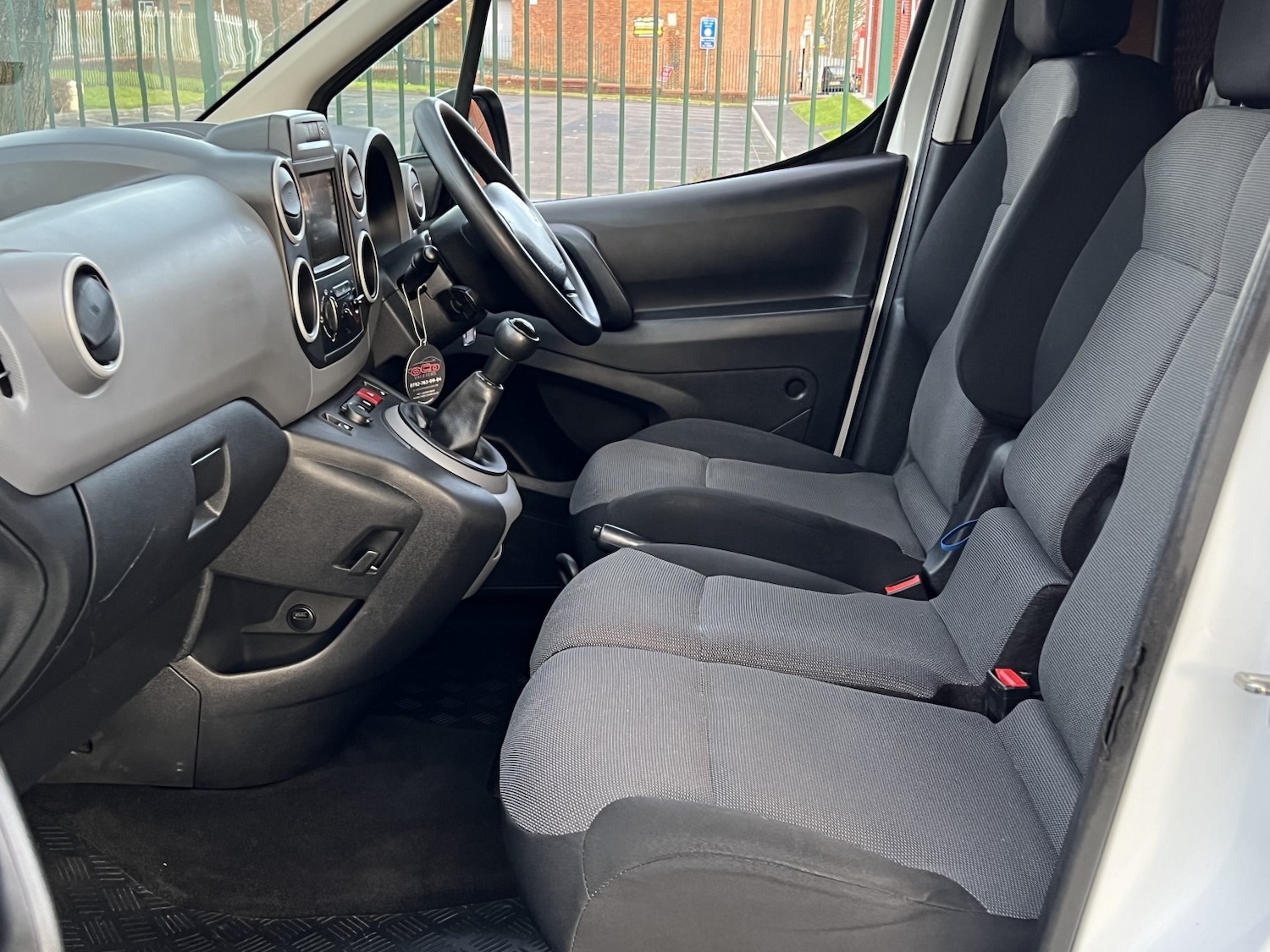 Used Peugeot Partner 2017 for sale - 77264516: Photo 26