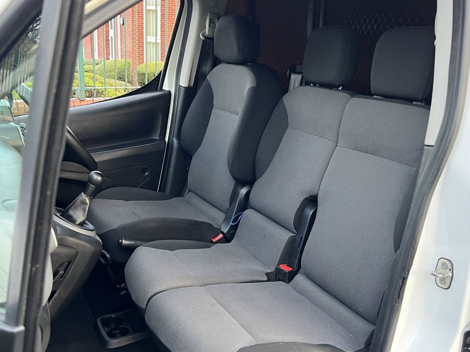 Used Peugeot Partner 2017 for sale - 77264516: Photo 27