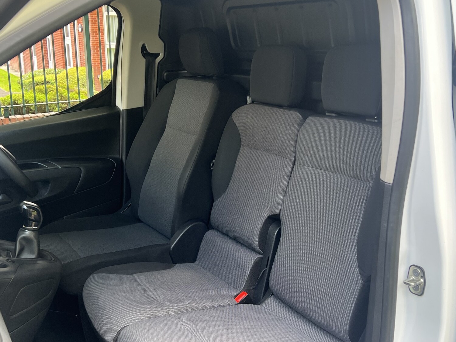 Used Peugeot Partner 2019 for sale - 76618768: Photo 35