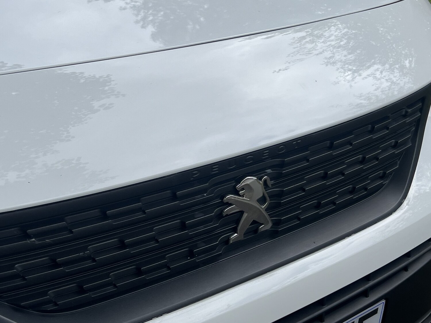 Used Peugeot Partner 2019 for sale - 76618768: Photo 48