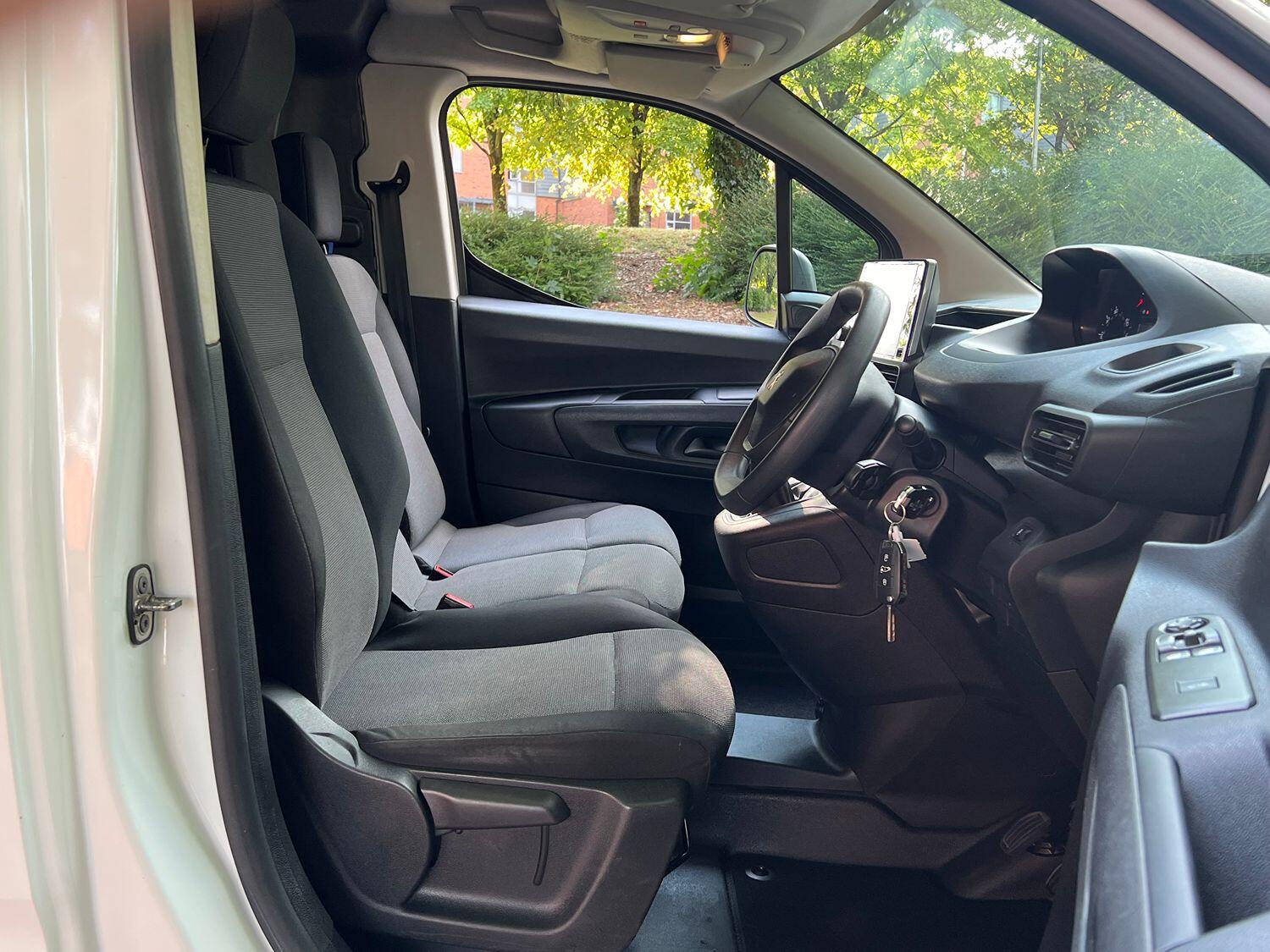 Used Peugeot Partner 2019 for sale - 76618747: Photo 15