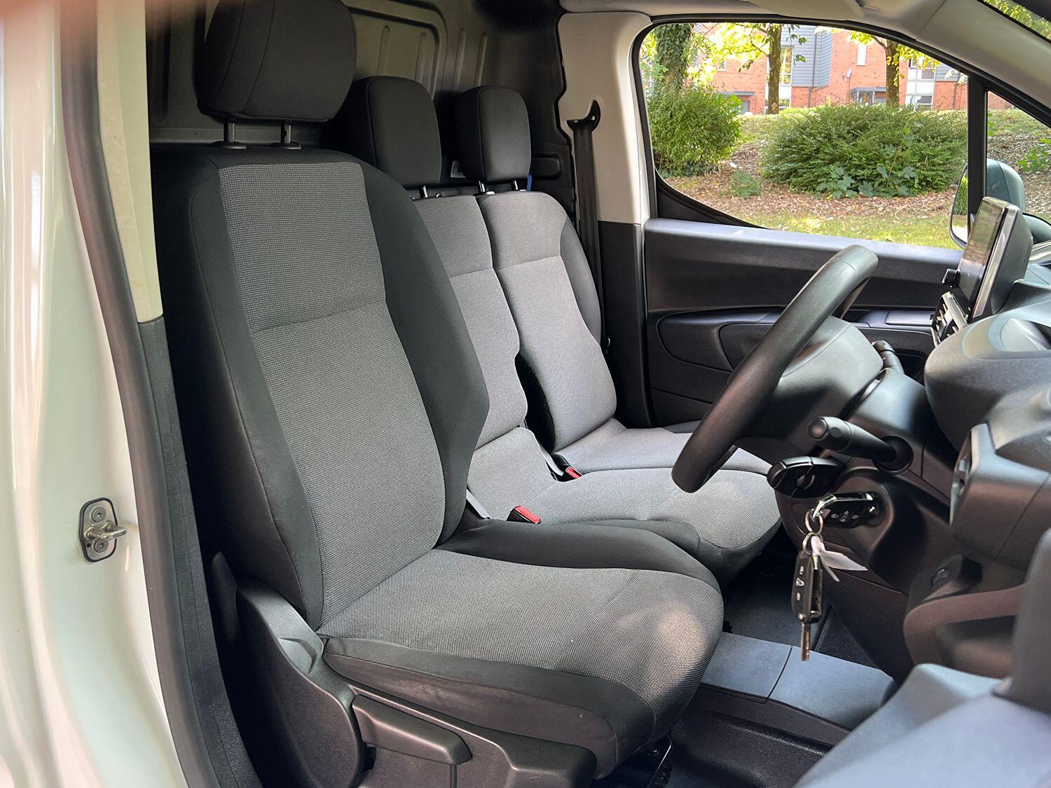 Used Peugeot Partner 2019 for sale - 76618747: Photo 16