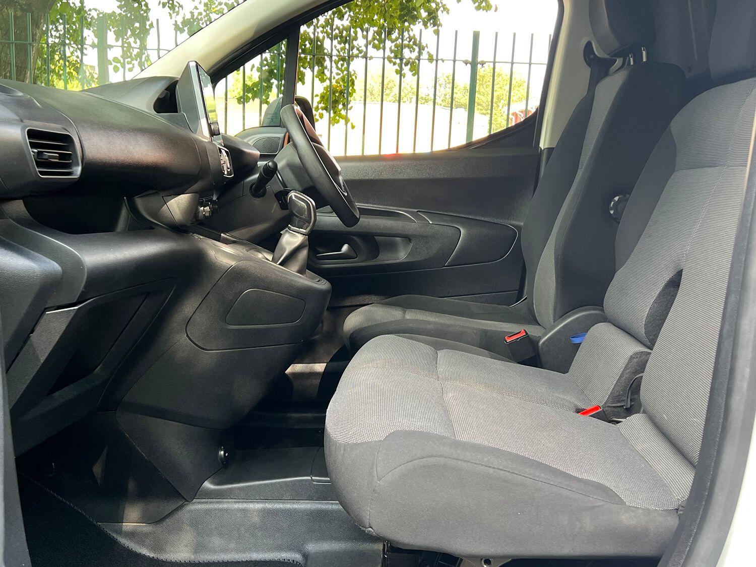 Used Peugeot Partner 2019 for sale - 76618747: Photo 17