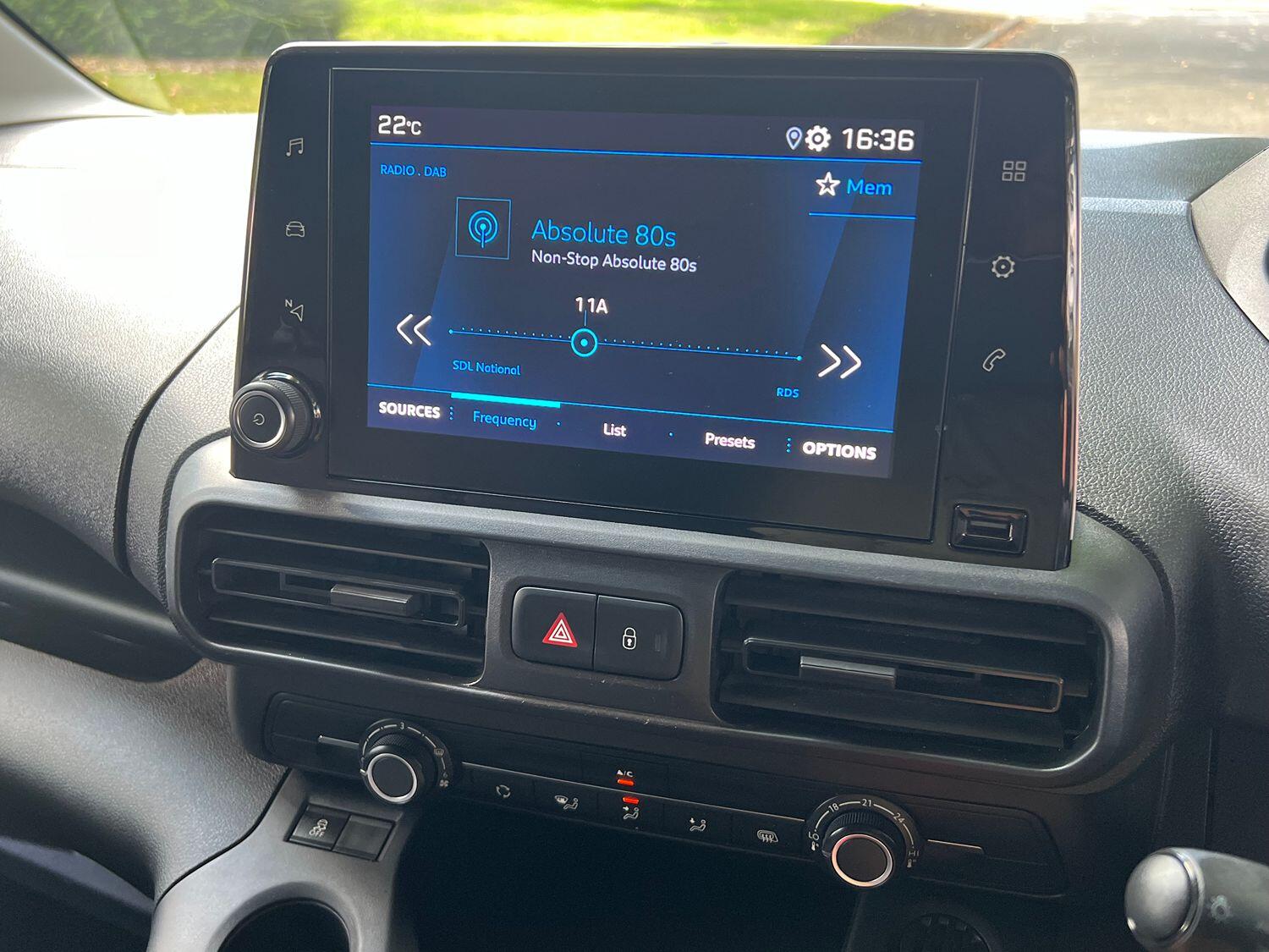 Used Peugeot Partner 2019 for sale - 76618747: Photo 20