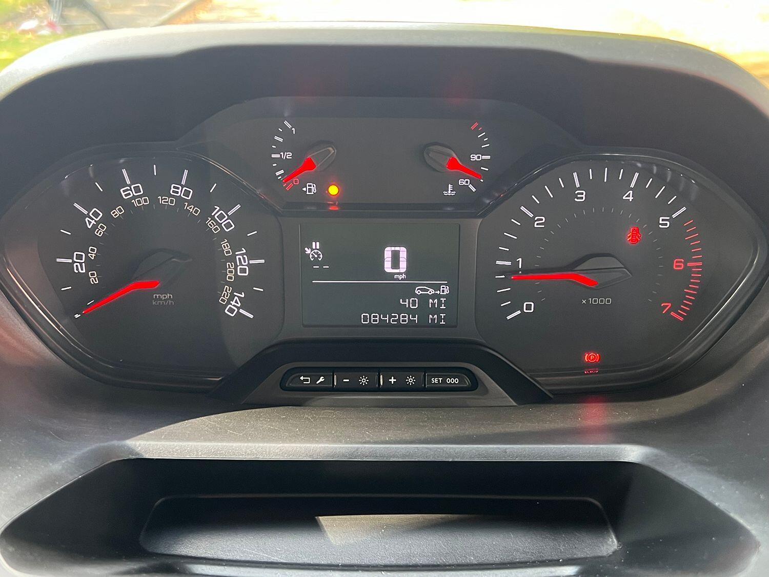 Used Peugeot Partner 2019 for sale - 76618747: Photo 28