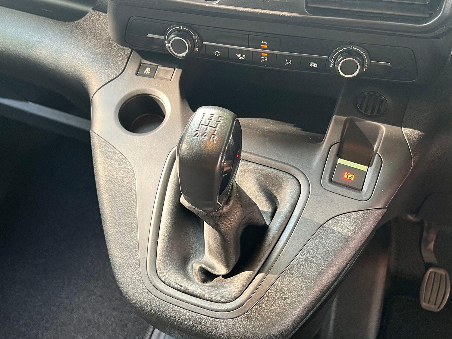 Used Peugeot Partner 2019 for sale - 76618747: Photo 35