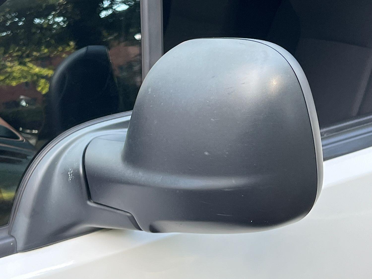 Used Peugeot Partner 2019 for sale - 76618747: Photo 39