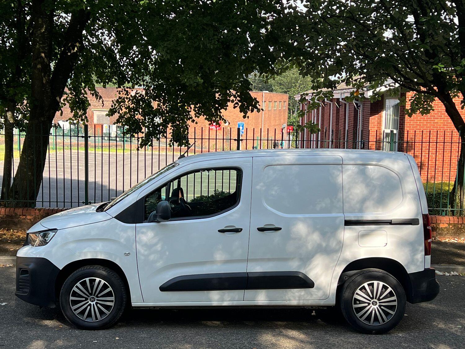 Used Peugeot Partner 2019 for sale - 76618747: Photo 4