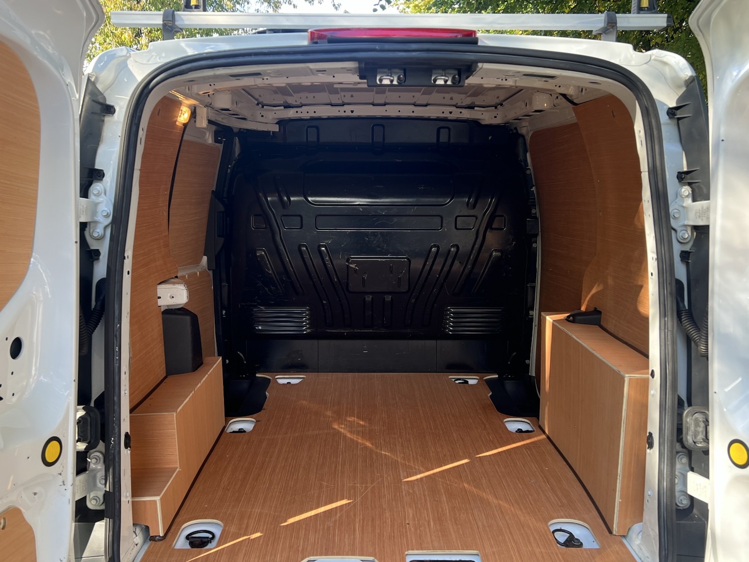 Used Ford Transit Connect 2017 for sale - 76618694: Photo 15