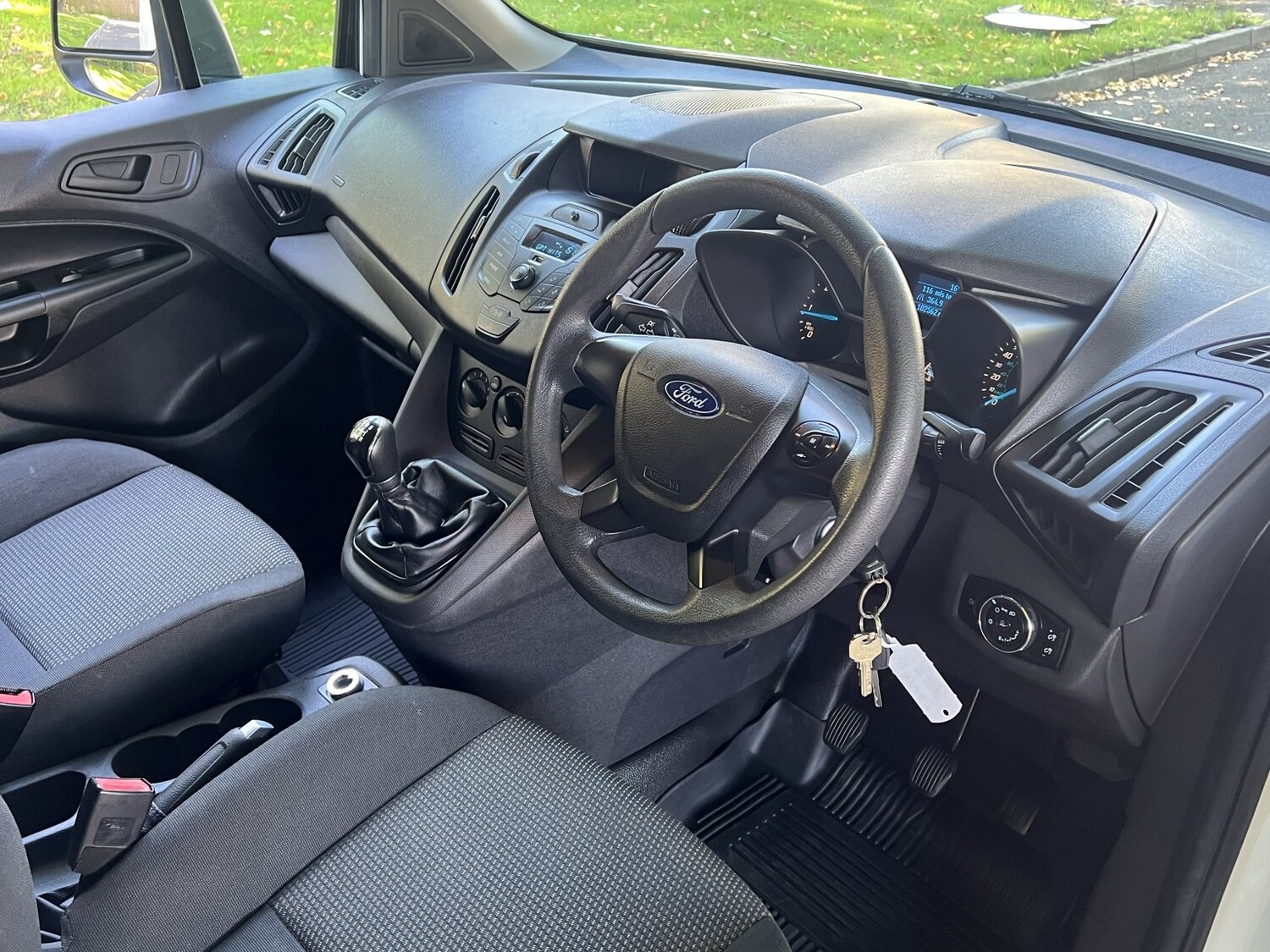 Used Ford Transit Connect 2017 for sale - 76618694: Photo 34