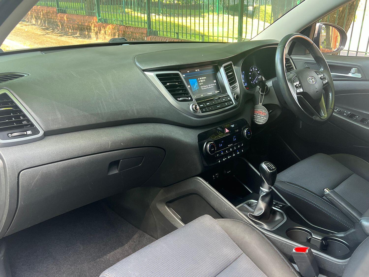 Used Hyundai TUCSON 2016 for sale - 76618615: Photo 11