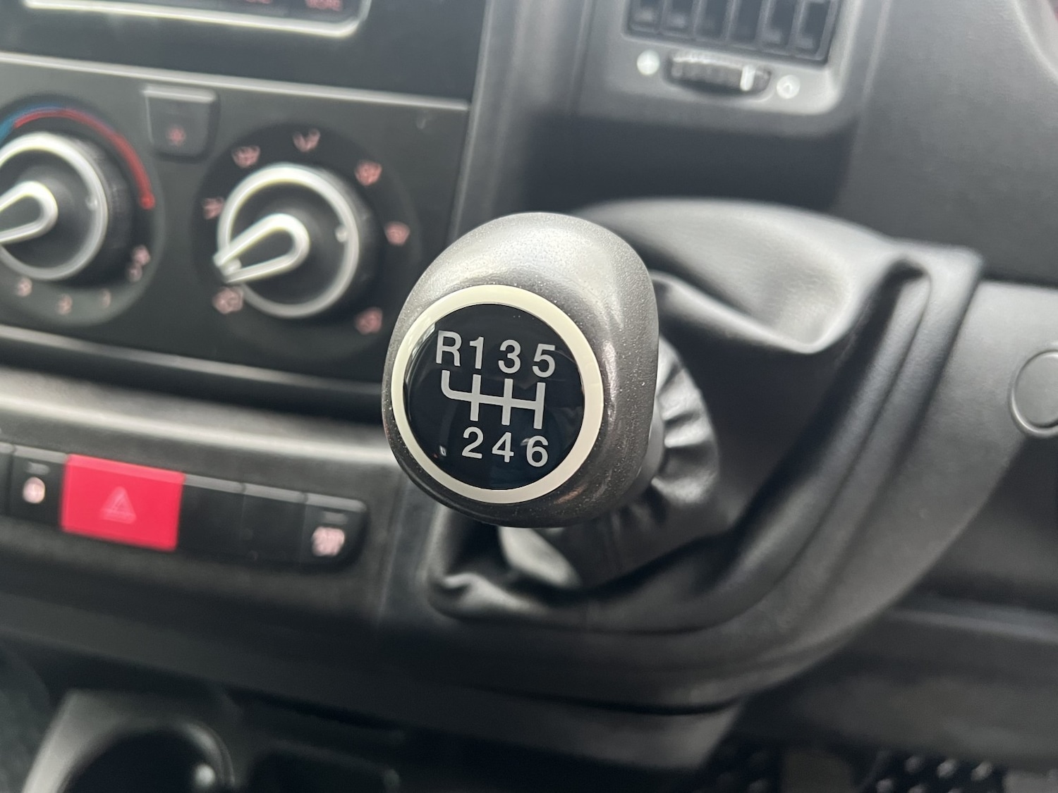 Used Peugeot Boxer 2018 for sale - 77065706: Photo 27