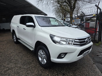 Used Toyota Hilux 2018 for sale - 77506989: Photo