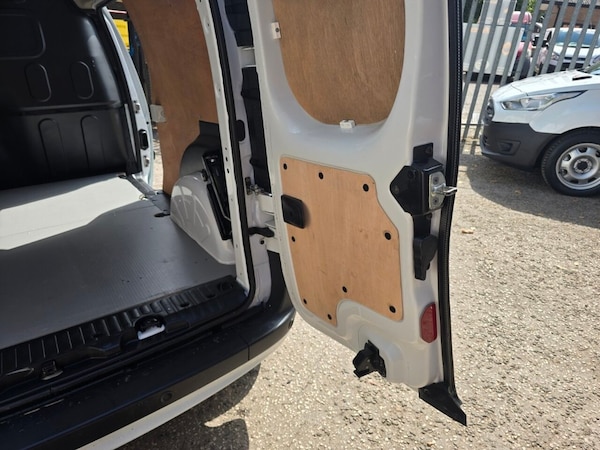 Used Renault Kangoo Maxi 2017 for sale - 75666113: Photo 17