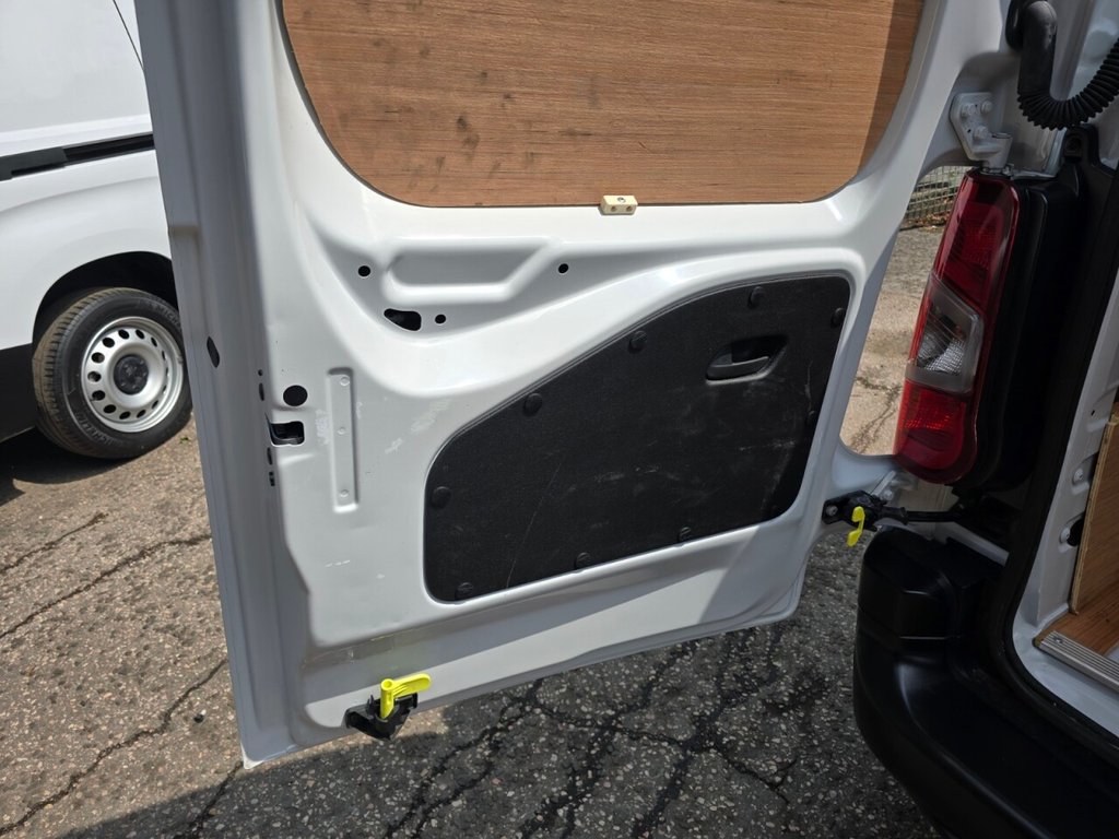 Used Peugeot Partner 2023 for sale - 77037762: Photo 16