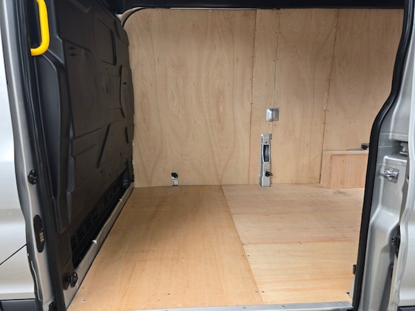 Used Ford Transit 2018 for sale - 76304138: Photo 17