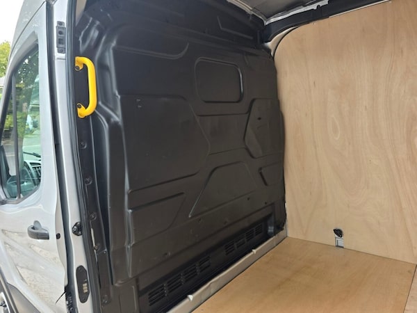Used Ford Transit 2018 for sale - 76304138: Photo 18