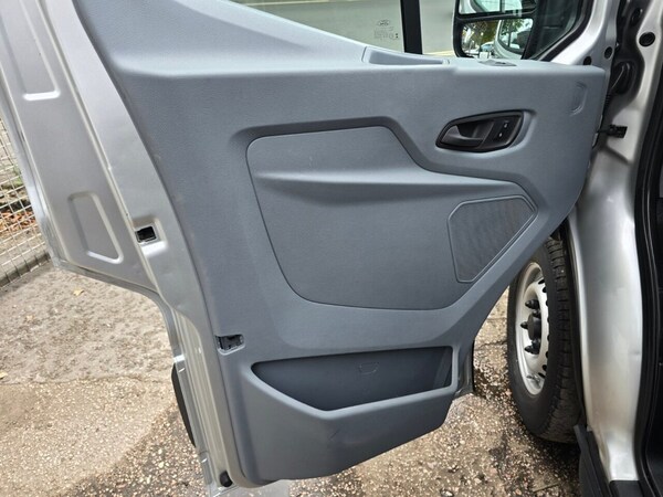 Used Ford Transit 2018 for sale - 76304138: Photo 19