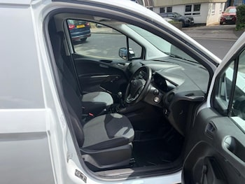 Used Ford Transit Courier 2020 for sale - 78672263: Photo