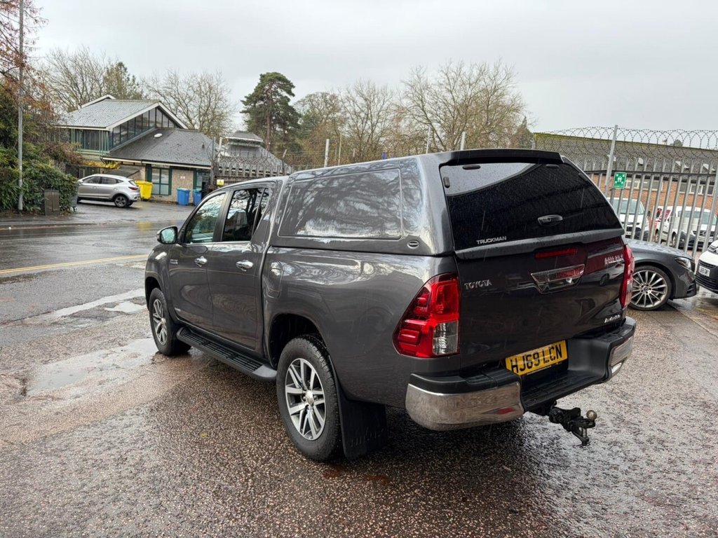 Used Toyota Hilux 2019 for sale - 77037721: Photo 3