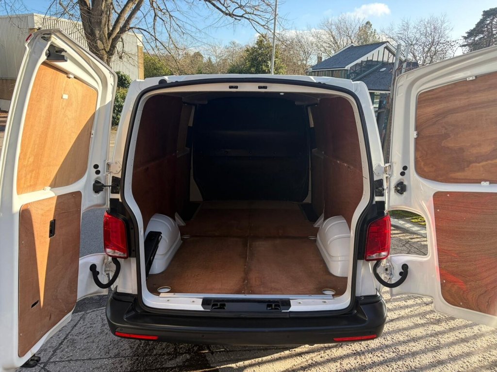 Used Volkswagen Transporter 2021 for sale - 77692561: Photo 3