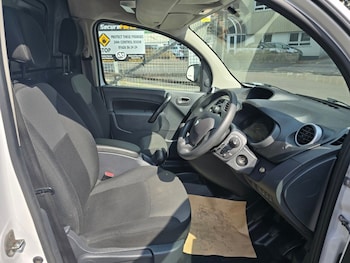 Used Renault Kangoo 2018 for sale - 75753135: Photo
