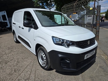 Used Peugeot Partner 2023 for sale - 75411336: Photo