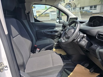 Used Peugeot Partner 2023 for sale - 75411336: Photo