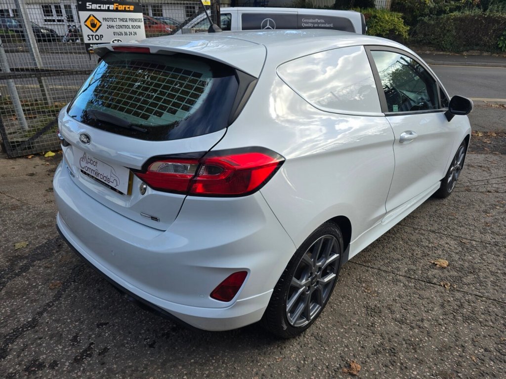 Used Ford Fiesta Van 2022 for sale - 76356812: Photo 10