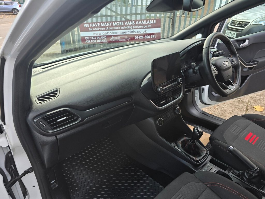 Used Ford Fiesta Van 2022 for sale - 76356812: Photo 17