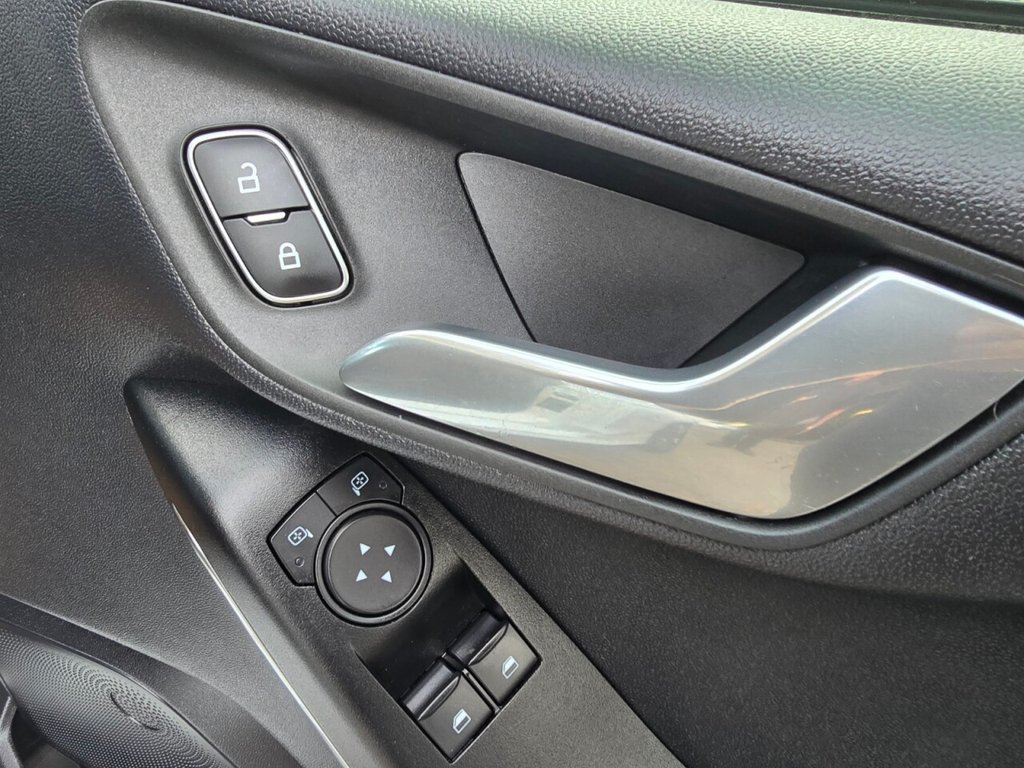 Used Ford Fiesta Van 2022 for sale - 76356812: Photo 22