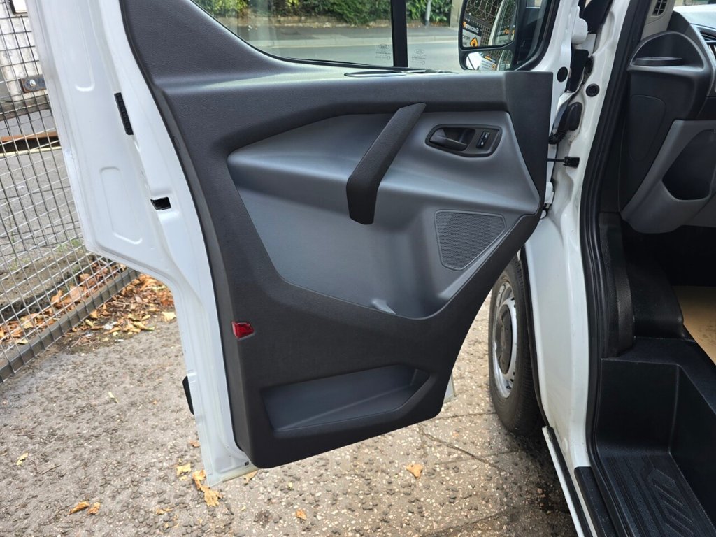 Used Ford Transit Custom 2018 for sale - 75986296: Photo 17