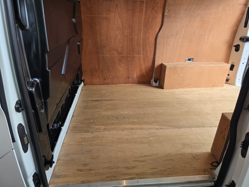 Used Ford Transit Custom 2018 for sale - 75986296: Photo 25