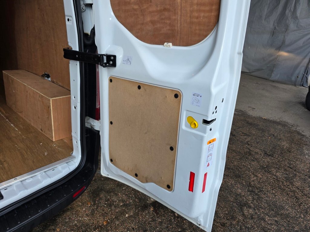 Used Ford Transit Custom 2018 for sale - 75986296: Photo 26