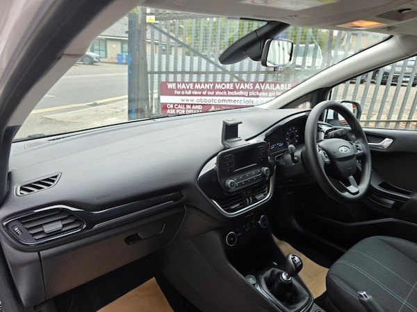 Used Ford Fiesta 2020 for sale - 76291675: Photo 20
