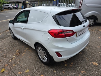 Used Ford Fiesta 2020 for sale - 76291675: Photo 4