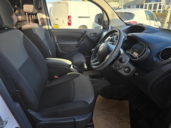 Used Renault Kangoo 2020 for sale - 77546854: Photo