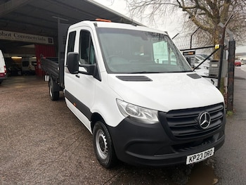 Mercedes-Benz Sprinter feature image