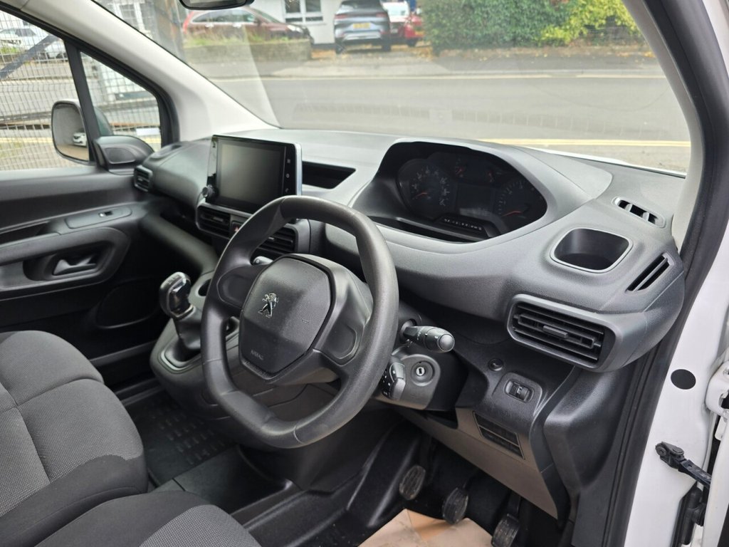 Used Peugeot Partner 2021 for sale - 76118923: Photo 12