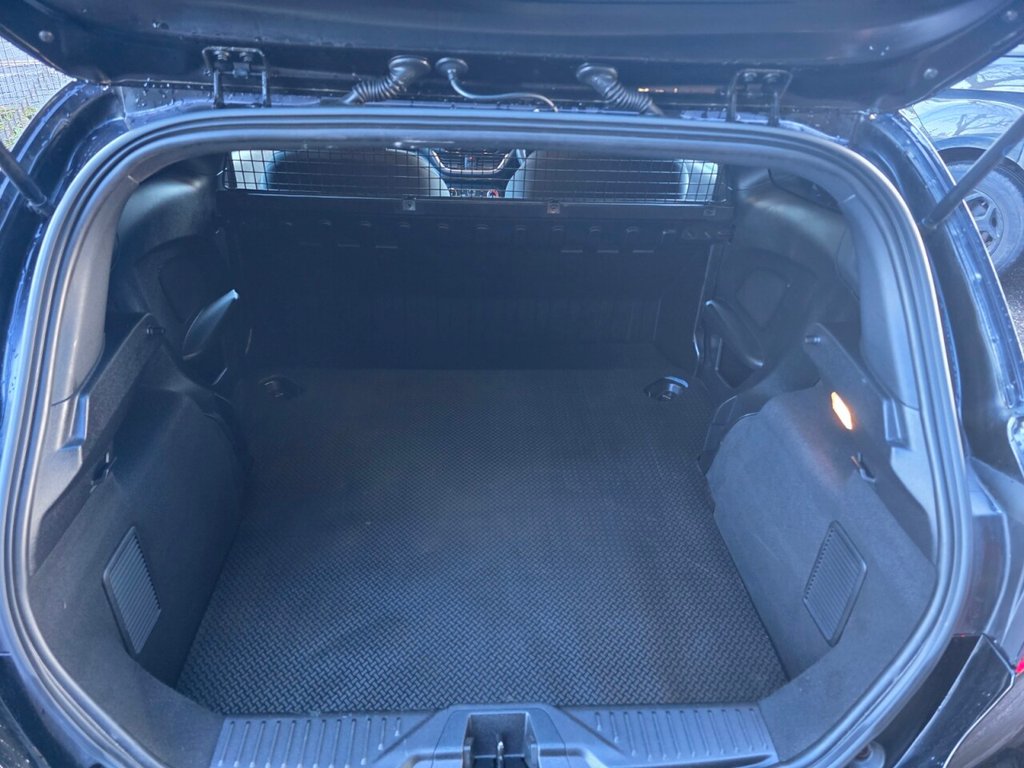 Used Ford Fiesta 2020 for sale - 77383633: Photo 3