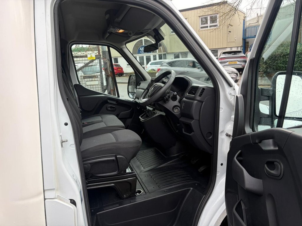 Used Renault Master 2023 for sale - 77507584: Photo 2