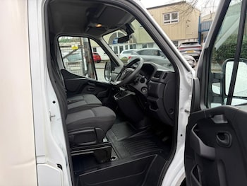 Used Renault Master 2023 for sale - 77507584: Photo