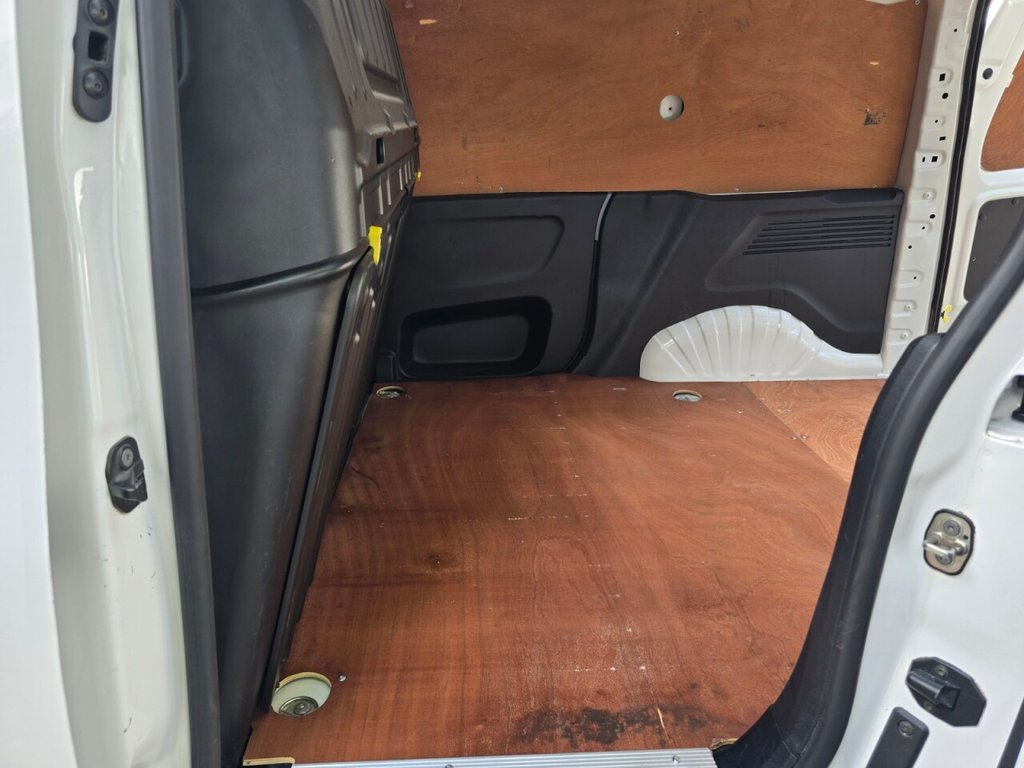Used Peugeot Partner 2020 for sale - 76118523: Photo 13
