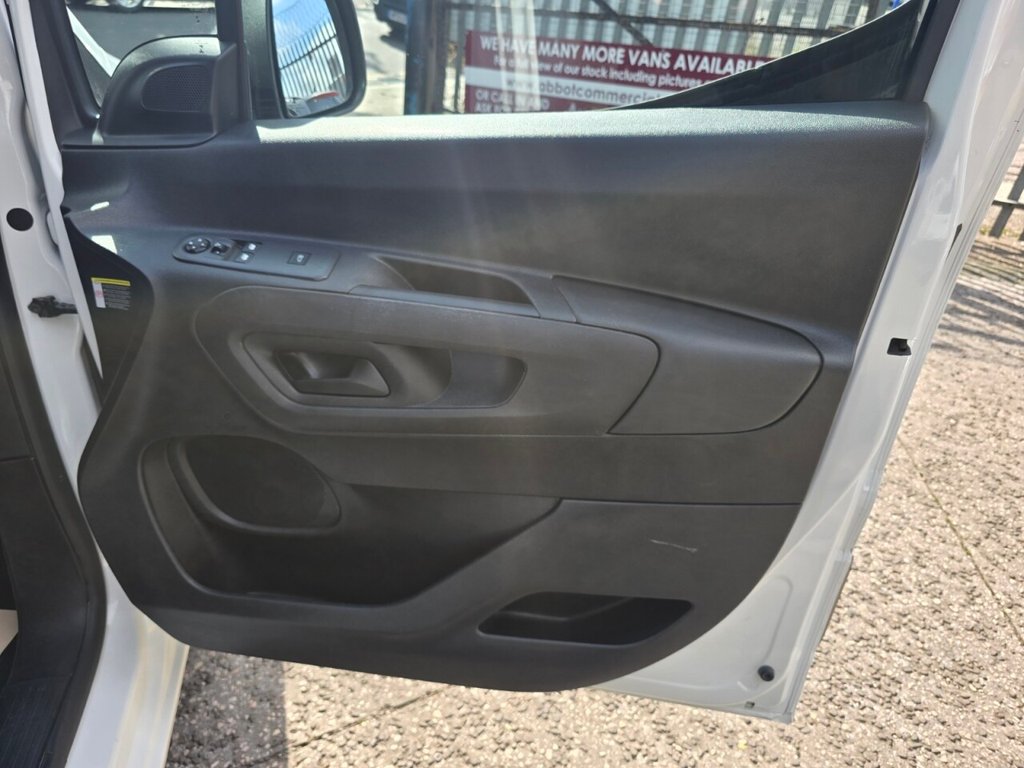 Used Peugeot Partner 2020 for sale - 76118523: Photo 9