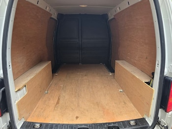 Used Volkswagen Caddy Maxi 2016 for sale - 75654278: Photo