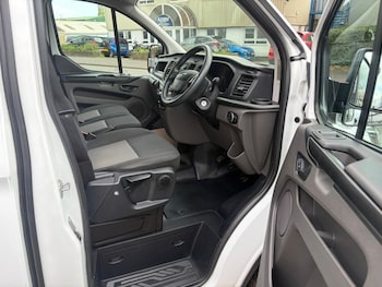 Used Ford Transit Custom 2018 for sale - 78672332: Photo