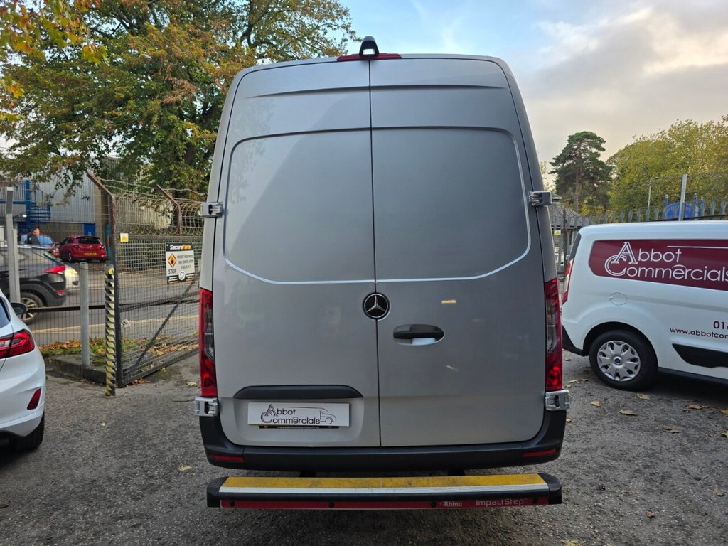 Used Mercedes-Benz Sprinter 2020 for sale - 76356524: Photo 10