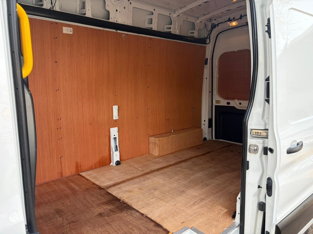 Used Ford Transit 2022 for sale - 78030261: Photo 11