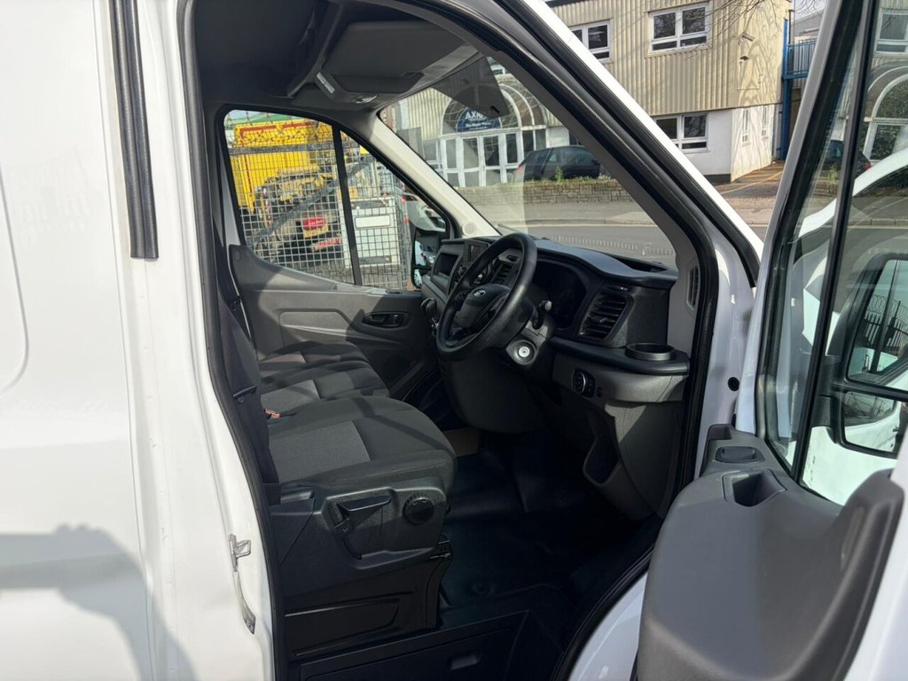 Used Ford Transit 2022 for sale - 78030261: Photo 2