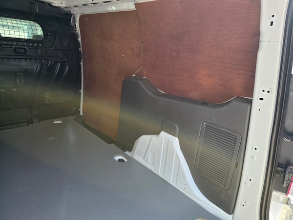 Used Ford Transit Connect 2020 for sale - 74675581: Photo 19